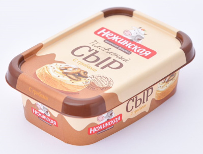 Сыр плавленый Нежинская МФ Грибы 50% ванночка 180г БЗМЖ